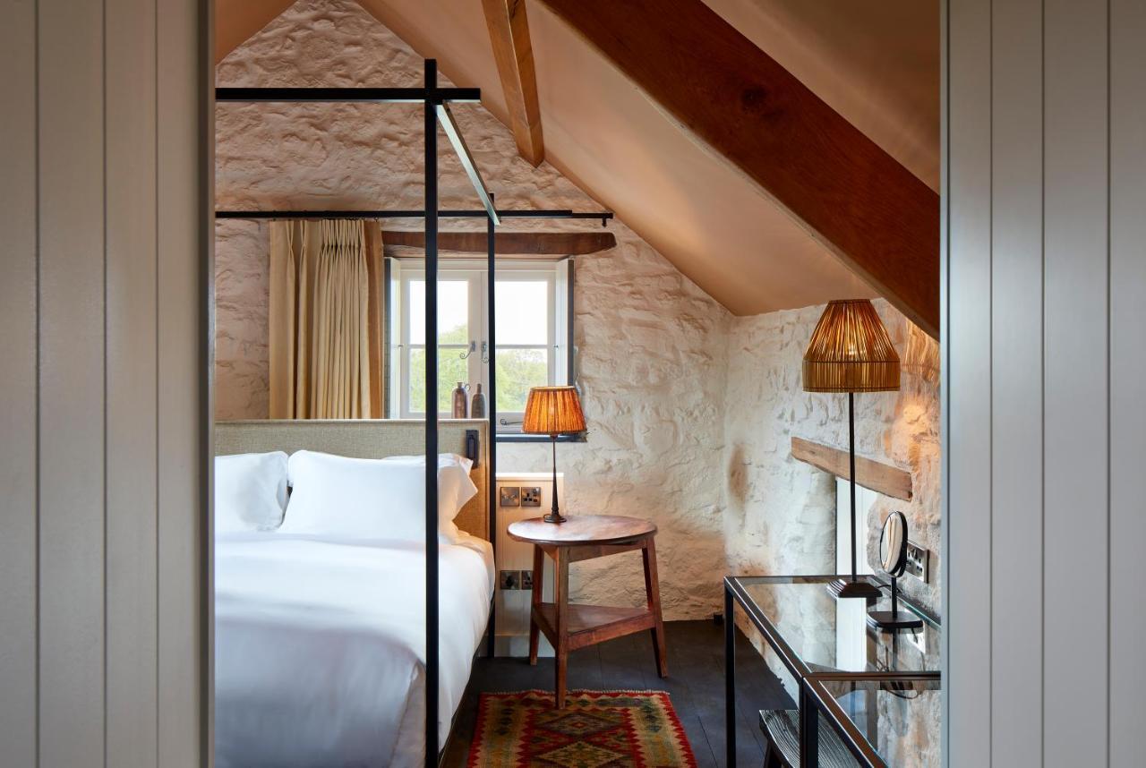Grove Of Narberth Hotel Bagian luar foto