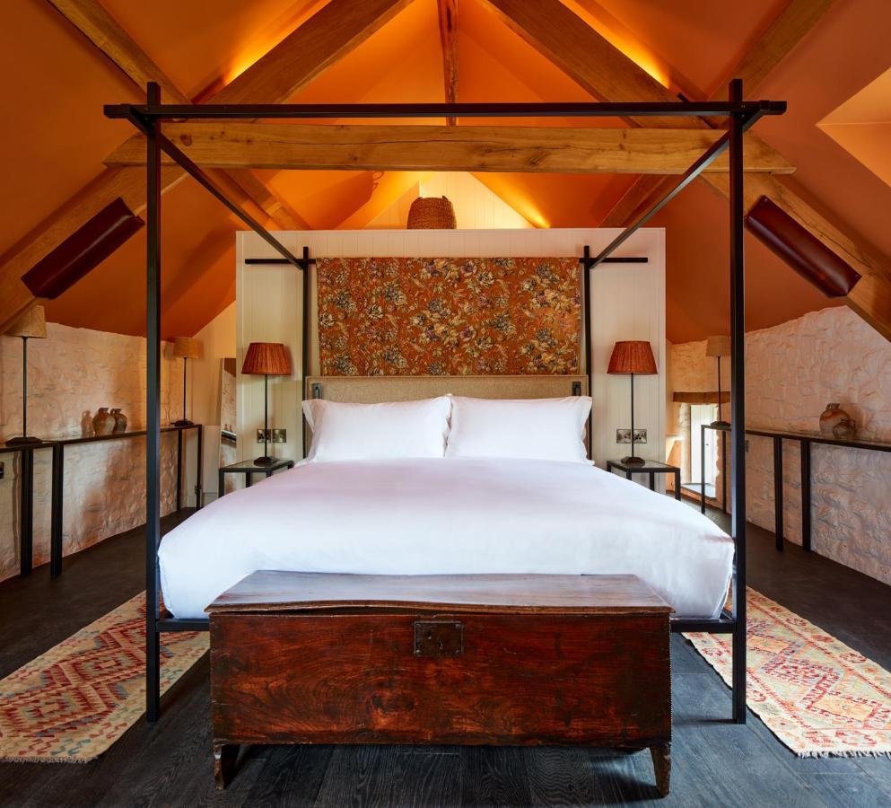 Grove Of Narberth Hotel Bagian luar foto