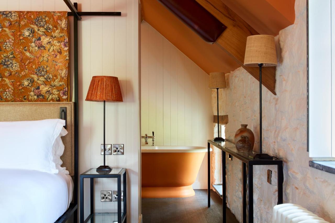 Grove Of Narberth Hotel Bagian luar foto