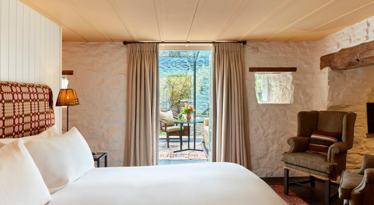 Grove Of Narberth Hotel Bagian luar foto
