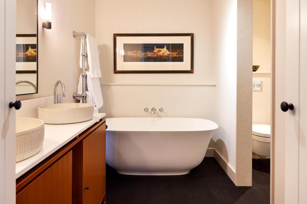 Grove Of Narberth Hotel Bagian luar foto